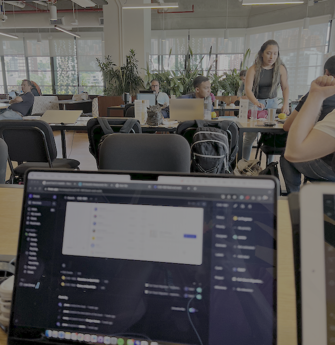 Coworking desk in Medellín